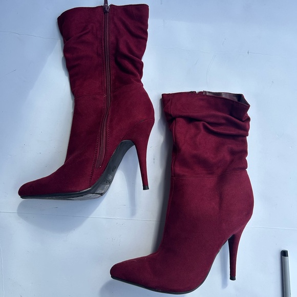 Anne Michelle “Lonestar-31” Burgundy Pointed-Toe Booties – Size 8 - Picture 9 of 10